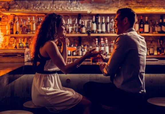 Singles Flirting at Bar on Gold Coast