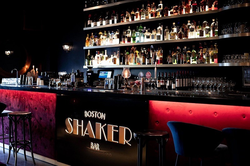 Boston Shaker Bar Sunshine Coast Social Mingles